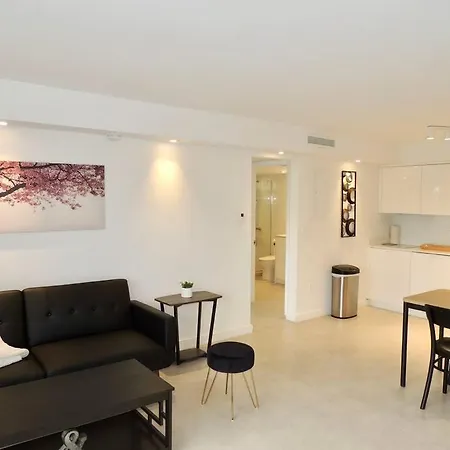 Ferienwohnung 2Br In Heart Of Sobe With Parking